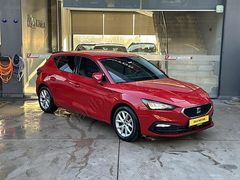 İZKAY MOTORS'DAN 2023 SEAT LEON HYBRİD 50.000 KM HATASIZ BOYASIZ