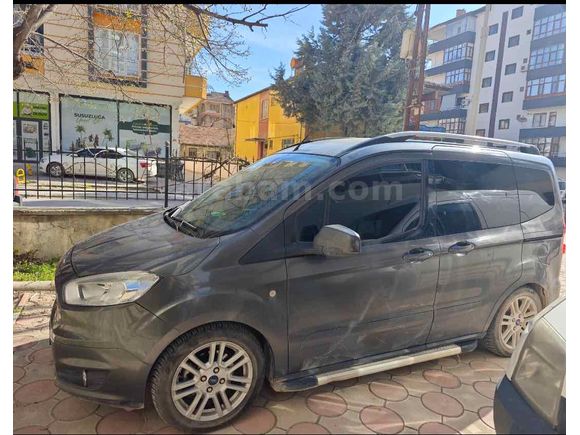 Sahibinden Ford Tourneo Courier 1.5 TDCi Titanium Plus 2018 Model 