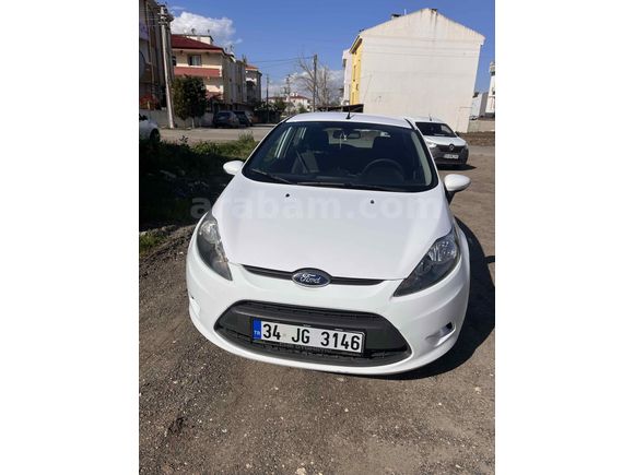 Sahibinden Ford Fiesta 1.4 TDCi Trend 2012 Model 