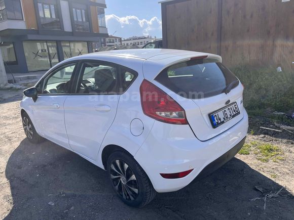 Sahibinden Ford Fiesta 1.4 TDCi Trend 2012 Model 