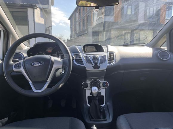 Sahibinden Ford Fiesta 1.4 TDCi Trend 2012 Model 