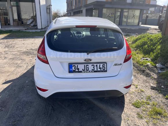Sahibinden Ford Fiesta 1.4 TDCi Trend 2012 Model 