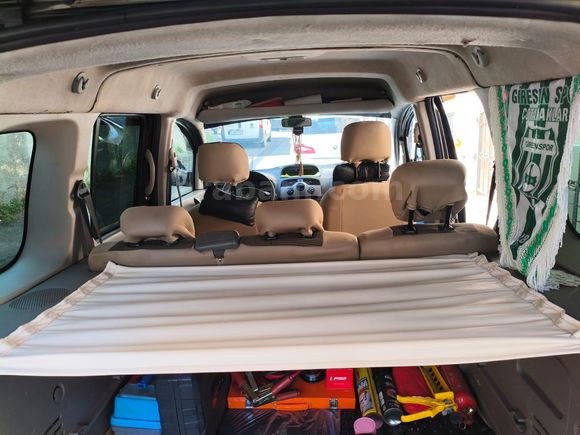 Sahibinden Renault Kangoo Multix 1.5 dCi Authentique 2009 Model
