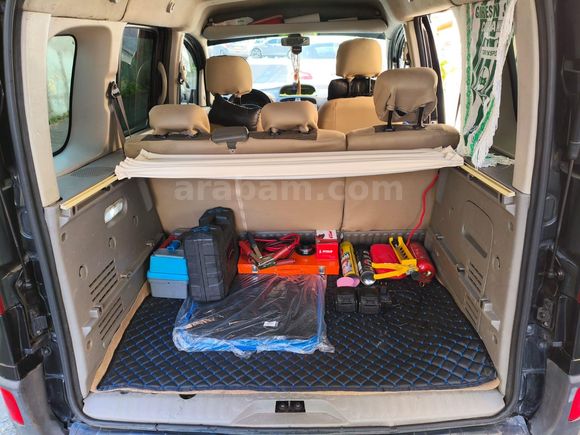 Sahibinden Renault Kangoo Multix 1.5 dCi Authentique 2009 Model