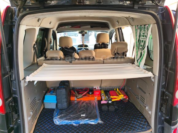 Sahibinden Renault Kangoo Multix 1.5 dCi Authentique 2009 Model