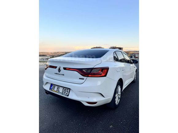 Sahibinden Renault Megane 1.5 dCi Touch 2017 Model 