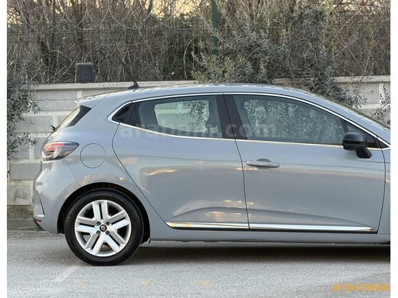 2024 çıkışlı CLİO YENİ KASA OTOMATİK 59BİN KM HATASIZ BOYASIZ