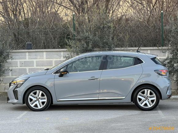 2024 çıkışlı CLİO YENİ KASA OTOMATİK 59BİN KM HATASIZ BOYASIZ
