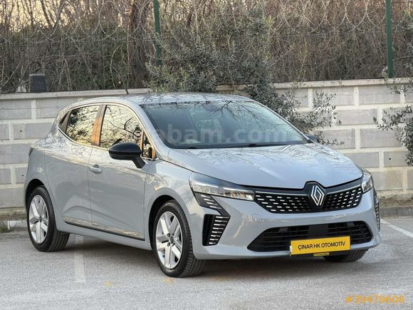 2024 çıkışlı CLİO YENİ KASA OTOMATİK 59BİN KM HATASIZ BOYASIZ
