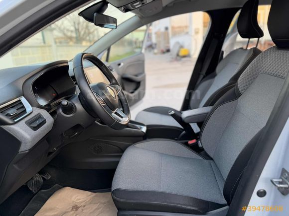 2024 çıkışlı CLİO YENİ KASA OTOMATİK 59BİN KM HATASIZ BOYASIZ
