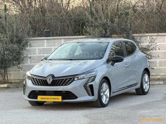 2024 çıkışlı CLİO YENİ KASA OTOMATİK 59BİN KM HATASIZ BOYASIZ