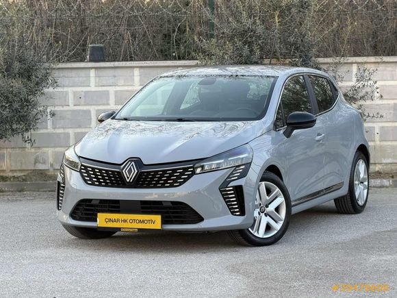 2024 çıkışlı CLİO YENİ KASA OTOMATİK 59BİN KM HATASIZ BOYASIZ