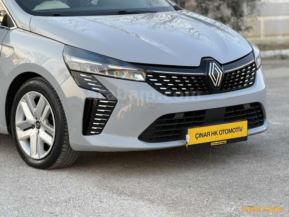 2024 çıkışlı CLİO YENİ KASA OTOMATİK 59BİN KM HATASIZ BOYASIZ