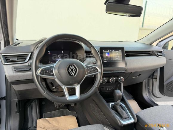 2024 çıkışlı CLİO YENİ KASA OTOMATİK 59BİN KM HATASIZ BOYASIZ