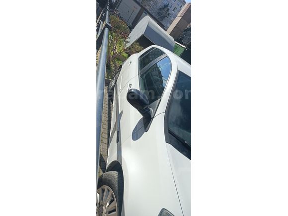 Sahibinden Renault Clio 1.5 dCi Executive 2011 Model