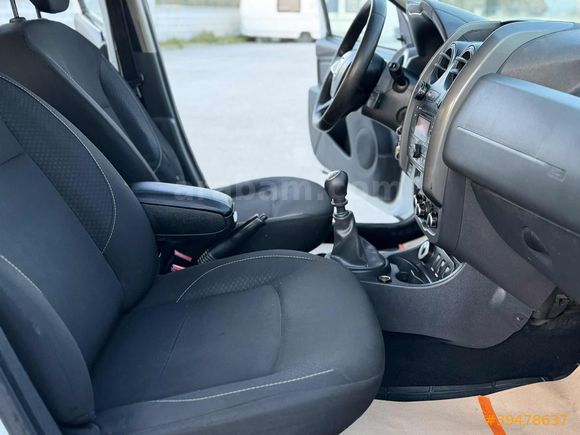 2017 DUSTER 1.5DCİ 4X4 YENİ DİREKSİYON 205BİN KM ÇLK JNT