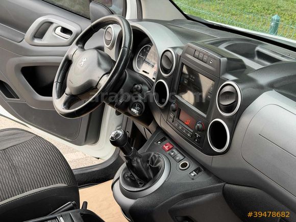 2017 PARTNER 1.6HDİ ZENİT CAM TAVANLI 165.000KM HATASIZ AYARINDA