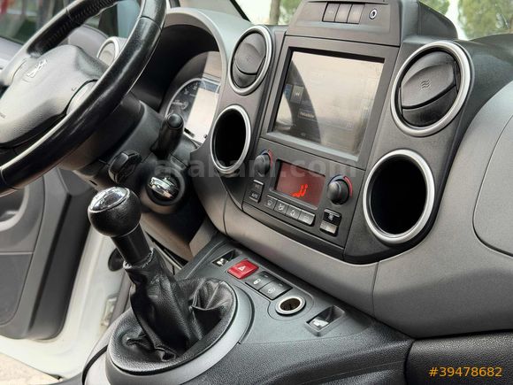 2017 PARTNER 1.6HDİ ZENİT CAM TAVANLI 165.000KM HATASIZ AYARINDA