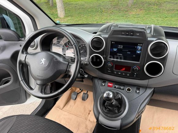 2017 PARTNER 1.6HDİ ZENİT CAM TAVANLI 165.000KM HATASIZ AYARINDA