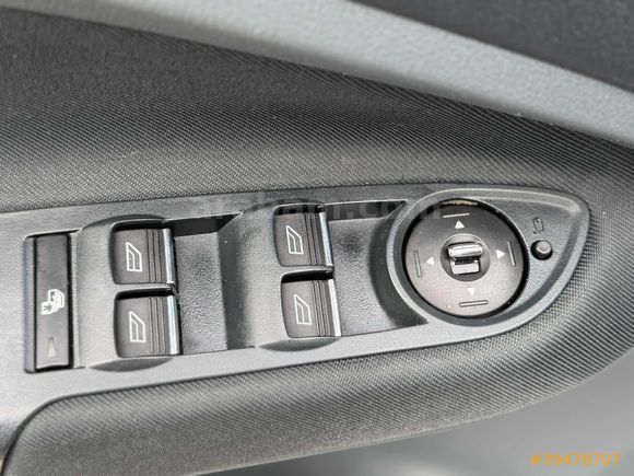 2013 C-MAX CAMTVN+ELKTRKLİ BGJ+SONY+AUTO PRK BOYSIZ