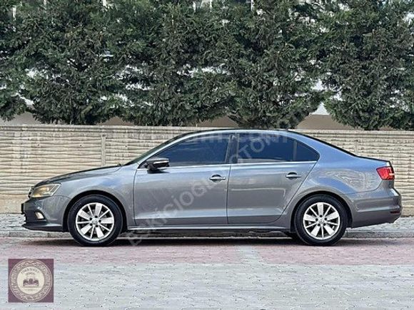~2015 MAKYAJLI KASA~1.6 DİZEL~OTOMATİK~MASRAFSIZ JETTA~