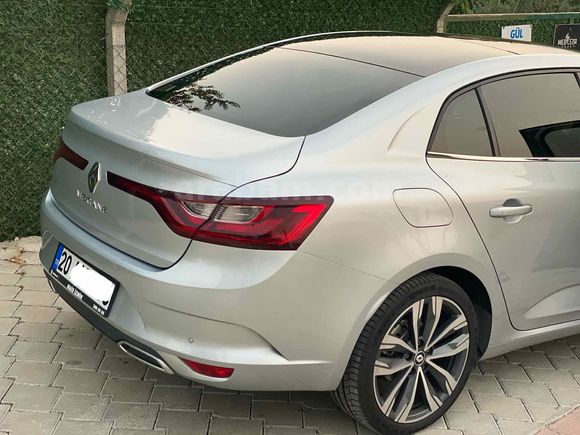Sahibinden Renault Megane 1.3 TCe Icon 2024 Model 