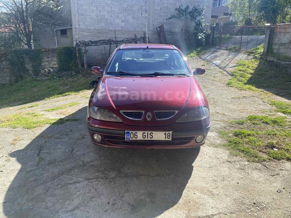 Sahibinden Renault Megane 1.9 DTi RTE 2001 Model 