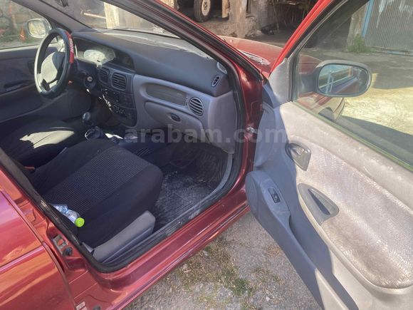 Sahibinden Renault Megane 1.9 DTi RTE 2001 Model 