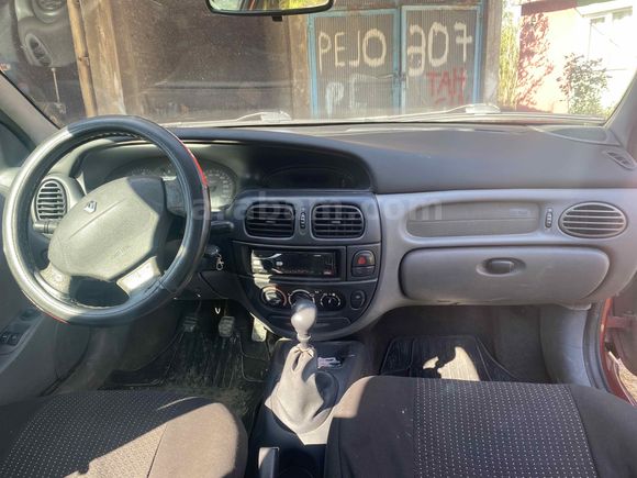 Sahibinden Renault Megane 1.9 DTi RTE 2001 Model 