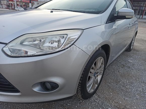 Sahibinden Ford Focus 1.6 Ti-VCT Trend X 2012 Model