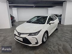 AVEK OTOMOTİV'DEN 2019 TOYOTA COROLLA 1.6 BENZİN FLAME