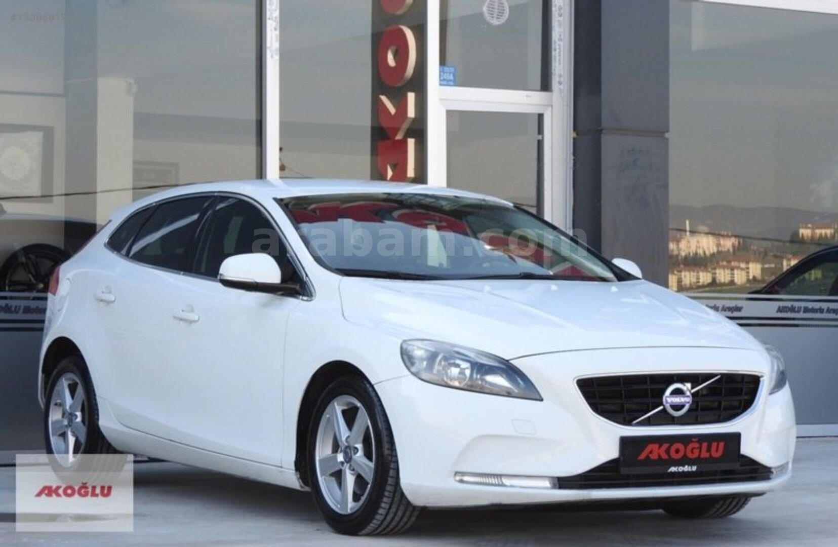 2014 VOLVO V40 1.6 D2 ADVANCE OTOMATİK S.BAKIMLI 2
