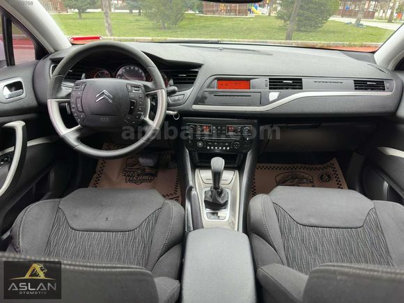 2011 MODEL 1.6 e-HDI· OTOMATİK C5
