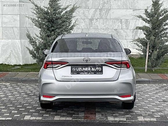 2022 MODEL HATASIZ BOYASIZ 22 BİN KM 1.5 VİSİON OTOMATİK