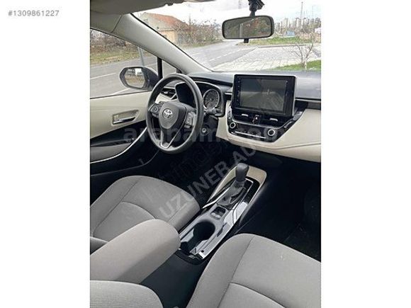 2022 MODEL HATASIZ BOYASIZ 22 BİN KM 1.5 VİSİON OTOMATİK