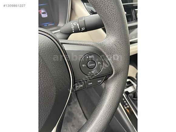 2022 MODEL HATASIZ BOYASIZ 22 BİN KM 1.5 VİSİON OTOMATİK