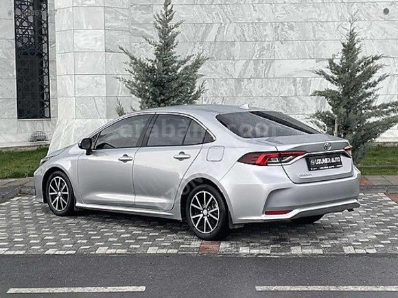 2022 MODEL HATASIZ BOYASIZ 22 BİN KM 1.5 VİSİON OTOMATİK