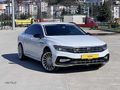 HATASIZ BOYASIZ R LINE EKSTRALI 79.000KM 2021 PASSAT 1.5TSI