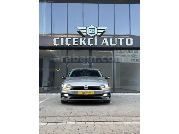 ÇİÇEKÇİ AUTO'DAN R LİNE DONANIMLI PASSAT