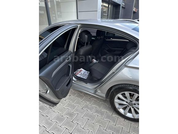 ÇİÇEKÇİ AUTO'DAN R LİNE DONANIMLI PASSAT