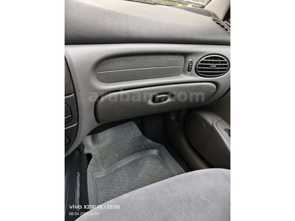 Sahibinden Renault Megane 1.6 Expression 2001 Model Mersin