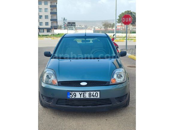 Sahibinden Ford Fiesta 1.4 TDCi Comfort 2003 Model