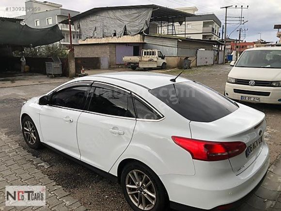 NOTCARS FORD FOCUS EMSALSİZ TREND X