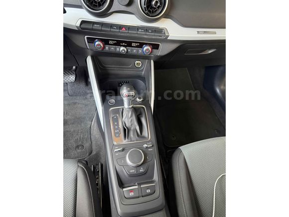 Sahibinden Audi Q2 35 TFSI Design 2020 Model 