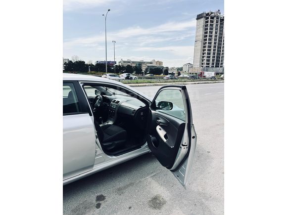 Sahibinden Toyota Corolla 1.4 D-4D Comfort 2010 Model Orjinal