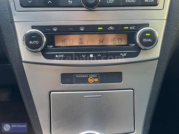 2015-AVENSİS ELEGANT-1.6cc-132Hp-İLK SAHİP-YETKİLİ BAKIMLI