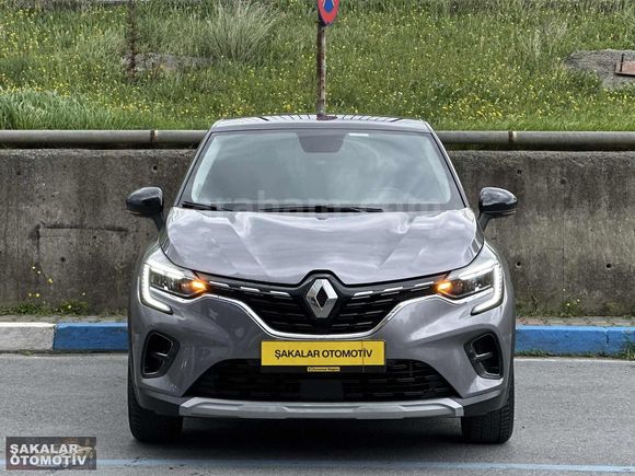 2022 RENAULT CAPTUR TOUCH 1.3TCE HYBRID EDC 140 51.000KM