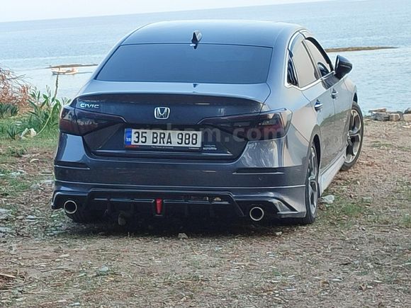 Sahibinden Honda Civic 1.5 i-VTEC Executive Plus 2021 Model