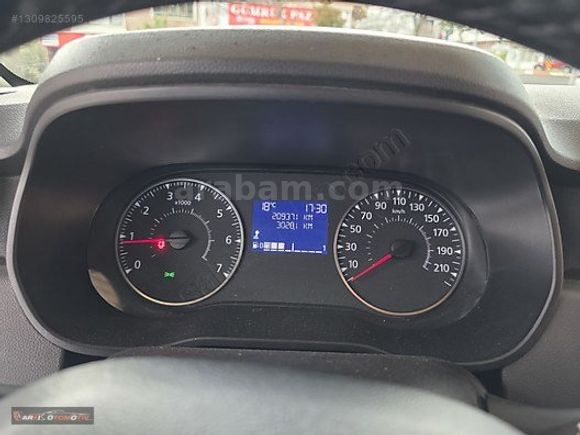 A R T I ' DAN 2019 DUSTER 1.5 Blue dCI 4X4 TAKASLI