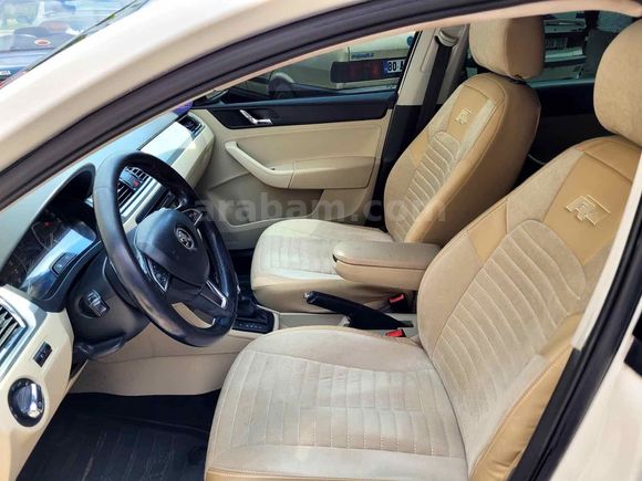 Galeriden Skoda Rapid 1.6 TDI Elegance 2014 Model Osmaniye